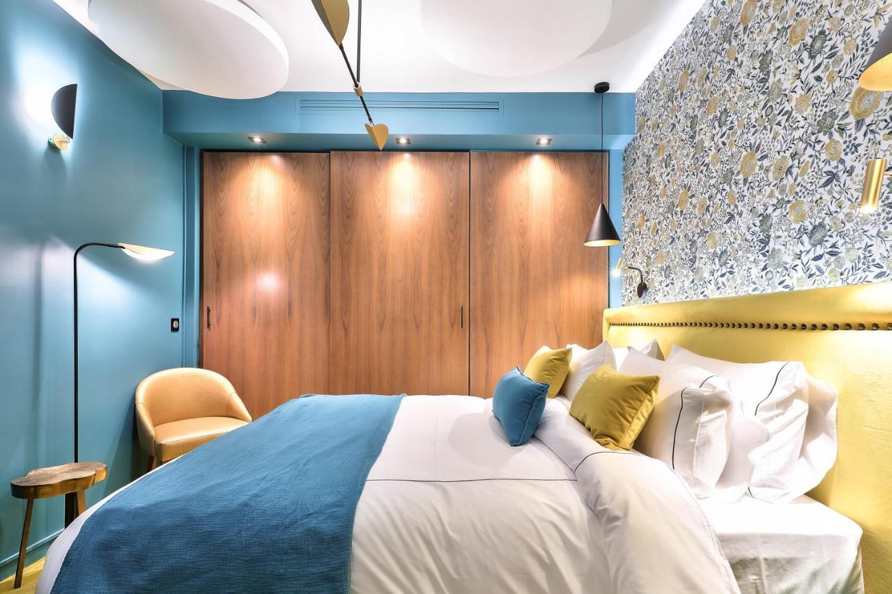 Hotel 33 Marbeuf Parigi Esterno foto
