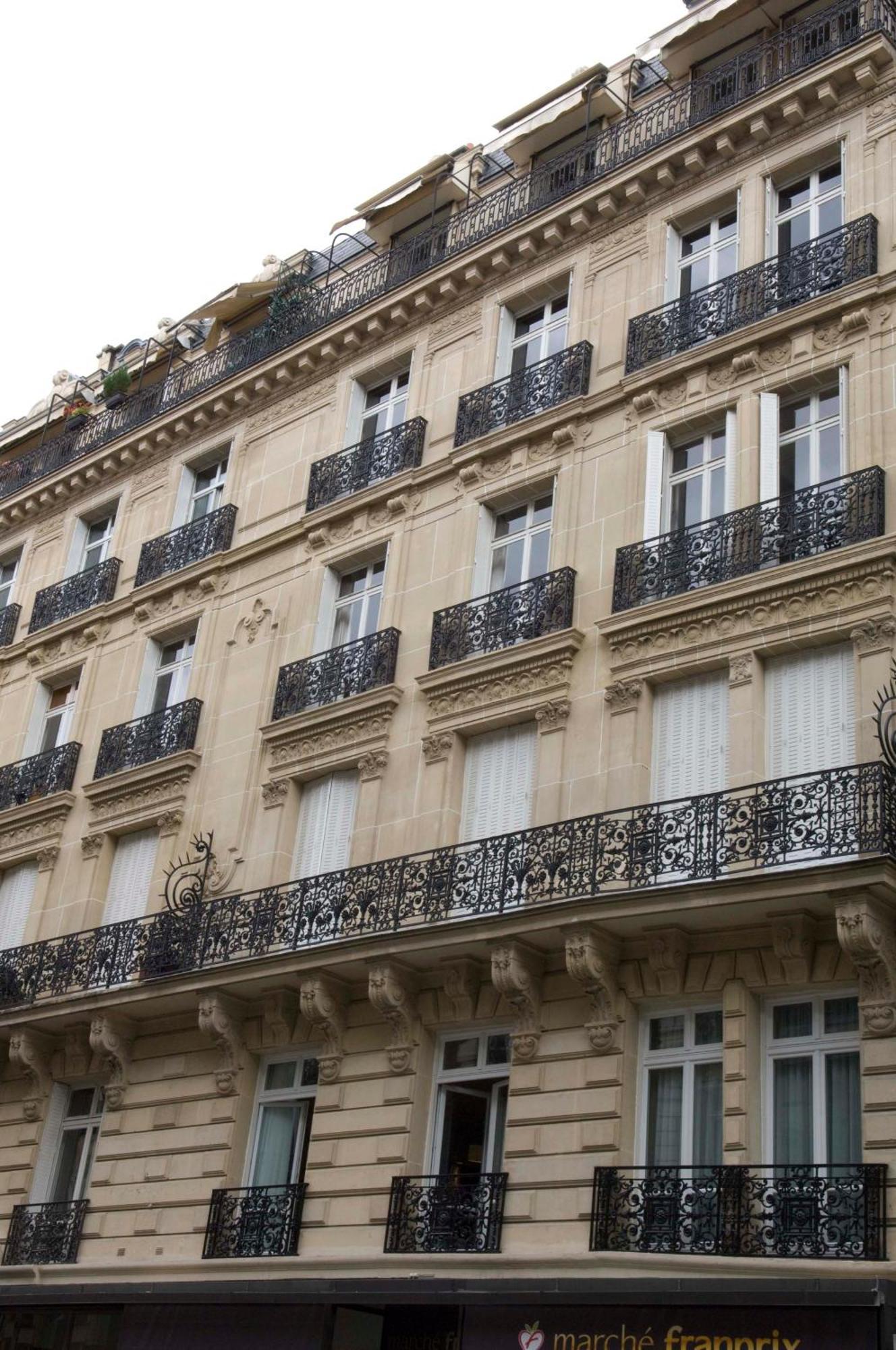 Hotel 33 Marbeuf Parigi Esterno foto